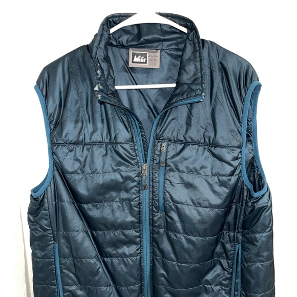 REI Mountain Hardware Ghost Shadow Insulated Vest - Picture 1 of 3